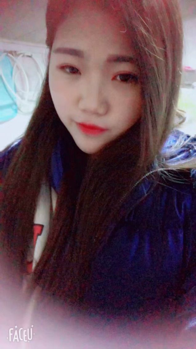 DJ艾米的主播照片