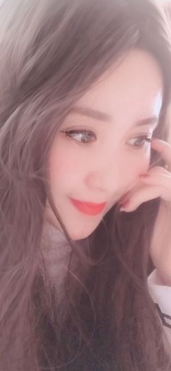 魅丽晴儿主播照片