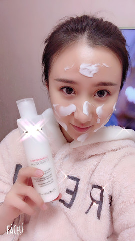连小婷出差连沈沙封主播照片
