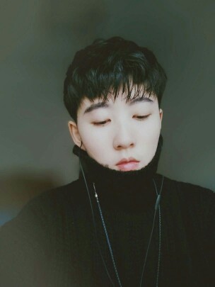 努力直播的苏陌陌。主播照片