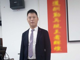 河南医疗卫材厂小段主播照片