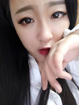 兜兜求守护😚主播照片