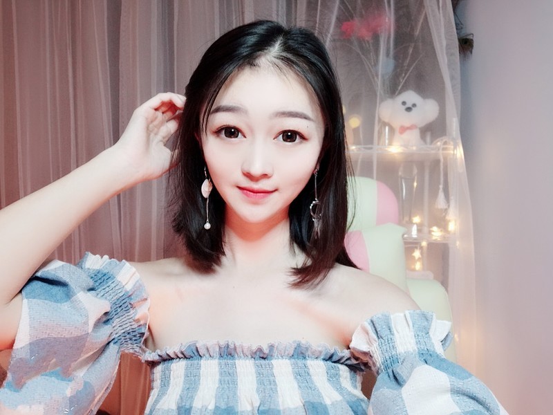 新人_贝儿的主播海报