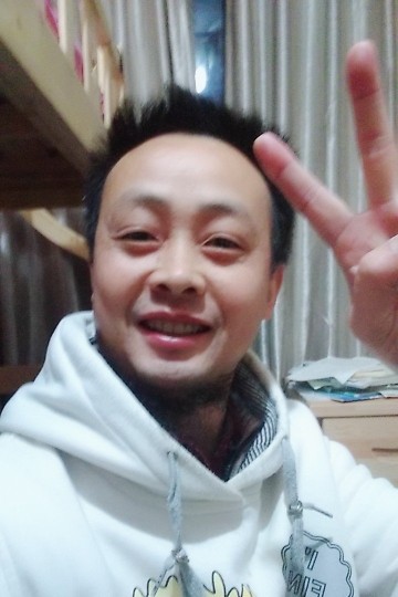 艺品堂入画的主播照片