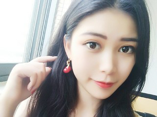 潜水，听歌的主播照片