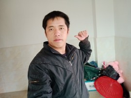 水电安装工程队韦明乐主播照片