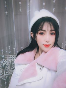 笑颜休息主播照片