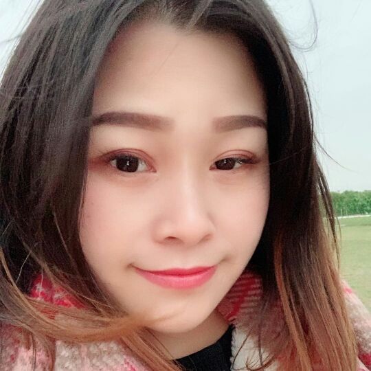 ✔李如梅的主播照片