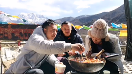 逍遥快活的人主播照片
