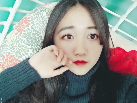 依稀喽海报