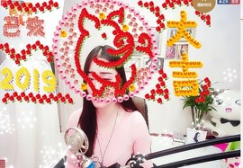 嘻甜甜主播照片