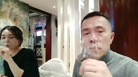 逍遥快活的人主播照片