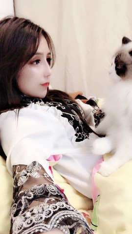 iU宝宝呀主播照片