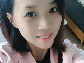 XZ小歌主播照片