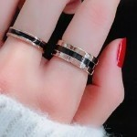 爱笑的眼睛婷婷海报