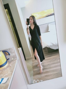 ღ瑋玮主播照片