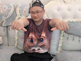 期梁格主播照片