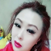 万里雪飘t1主播照片