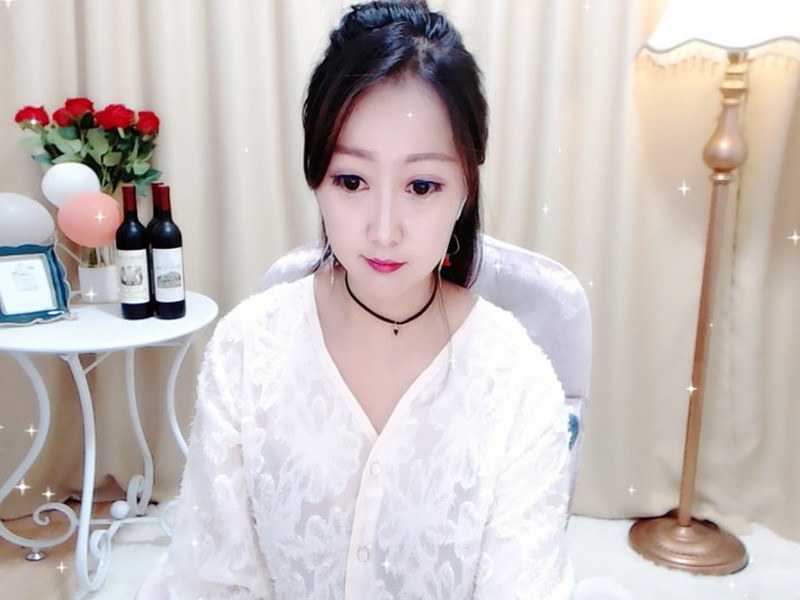 三葉~??的主播海報