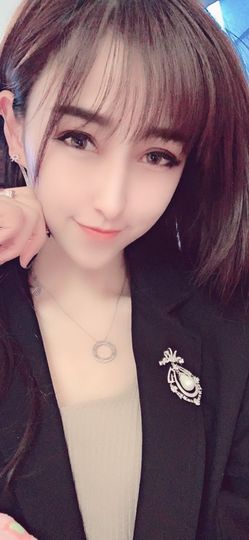 笑笑（爱是回忆美好）主播照片