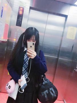 小小西521主播照片