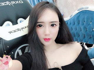 青丝半掩眉砂的主播照片