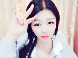 小柔壹夜听春雨主播照片