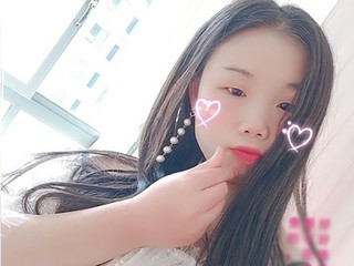 青青没人爱的主播照片