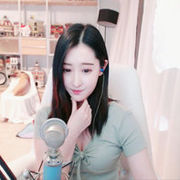 787273厉无咎海报