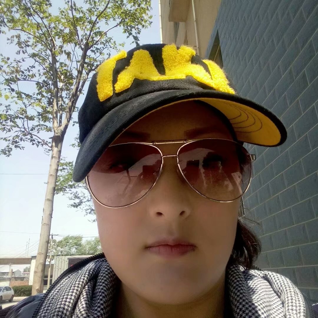 蔷薇~闭眼笑曾经的主播照片