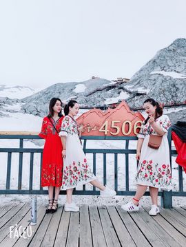 奕露西$唱歌主播照片