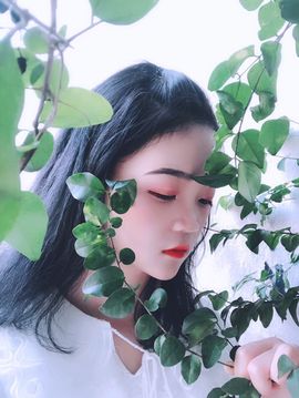 女王没人陪～主播照片
