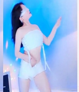 八百米主播照片