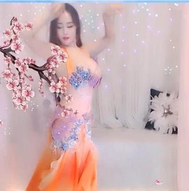 八百米主播照片