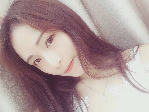 是欢欢呀海报