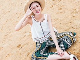 站在地球上看月亮主播照片