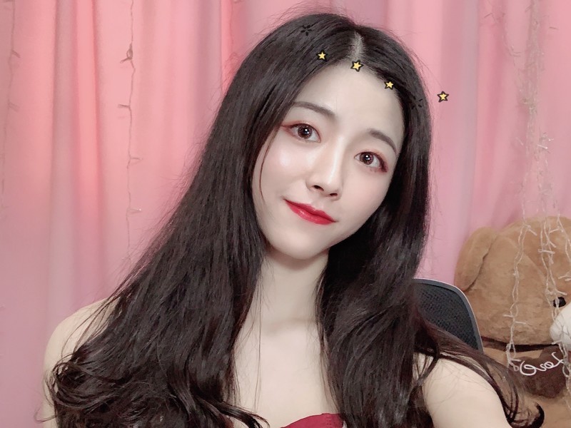 幼儿园小奕呀求过任务的主播海报
