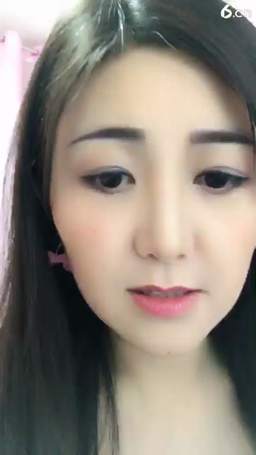 骆纤