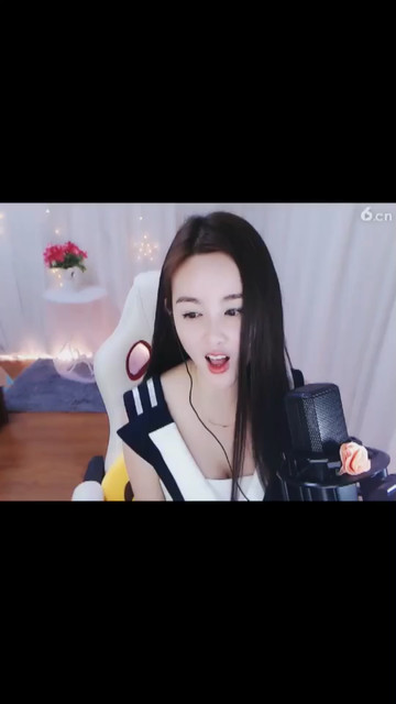 小姐姐好漂亮