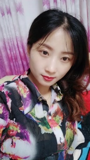 火红的萨日朗