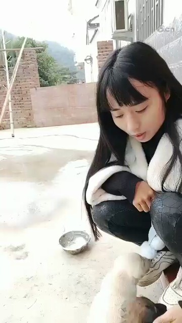 真可爱😂