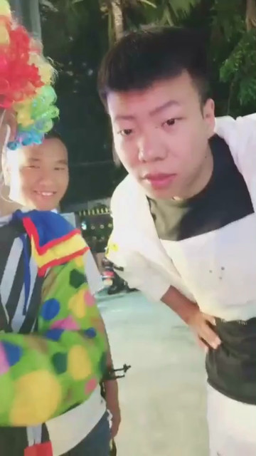 一个十