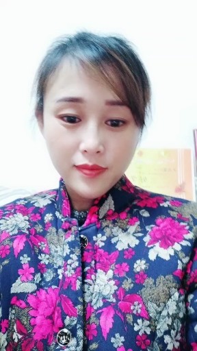 像不像老太太了