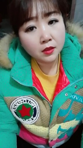 爱笑的胖妞