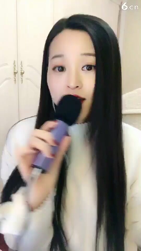 梦中依偎着你，，