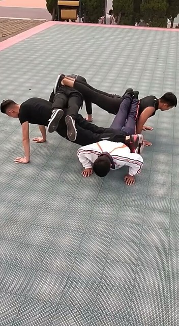 齐心合力