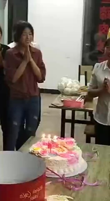 祝美女生日快乐