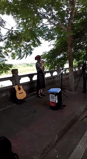 直播中