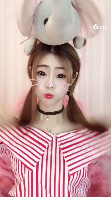头顶大象哇