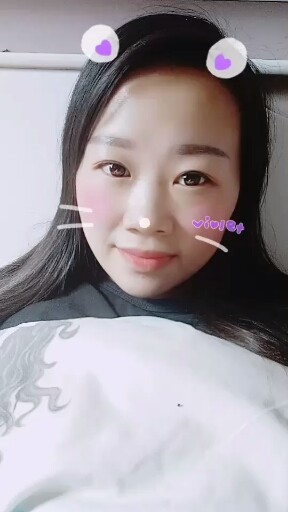 口吐一朵莲花😘